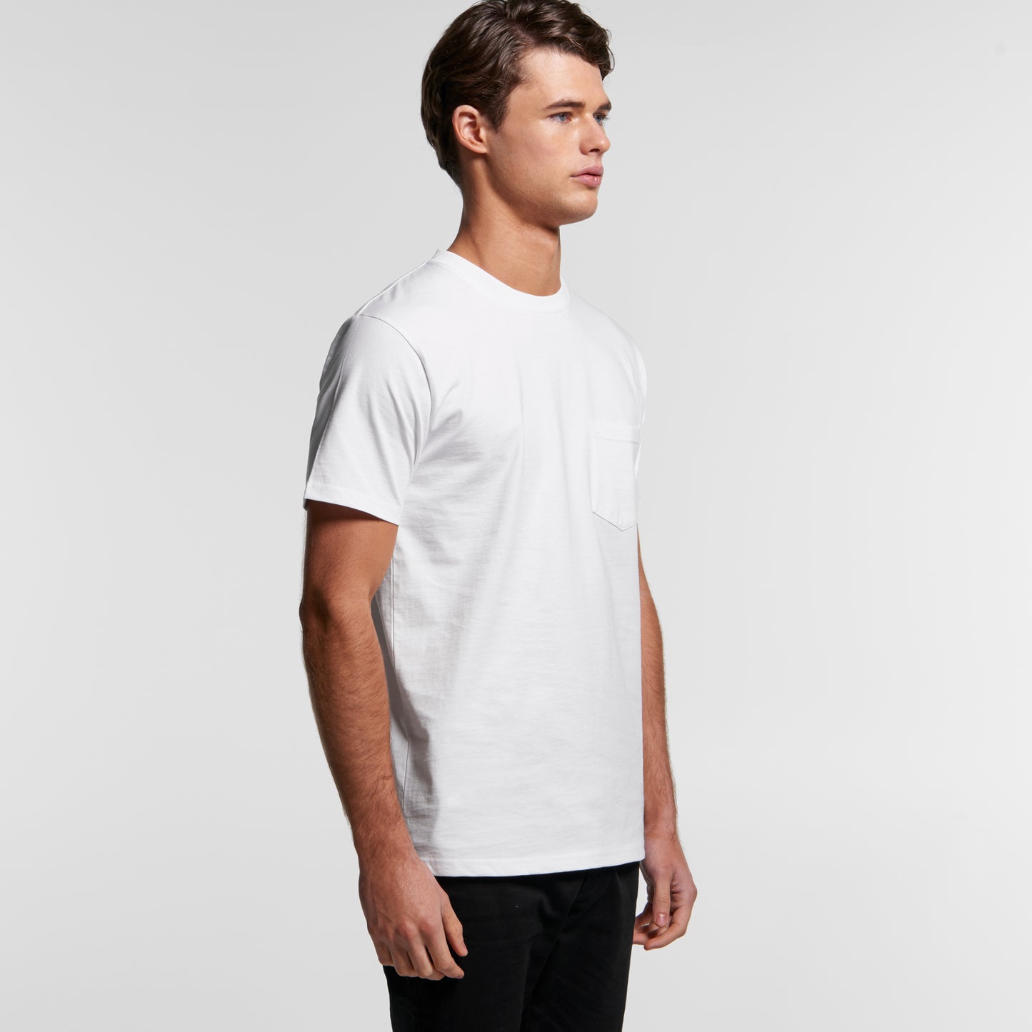 5027 classic pocket tee